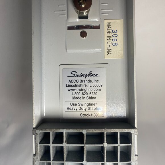 Swingline Heavy Duty Stapler 160 Sheet Capacity 39002 Taupe Gray Rear Load GUC - Picture 7 of 9